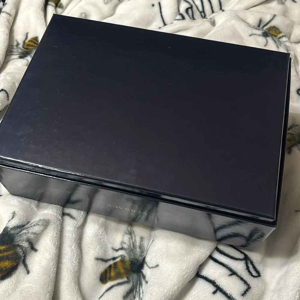 Versace Empty Box - Picture 2 of 7